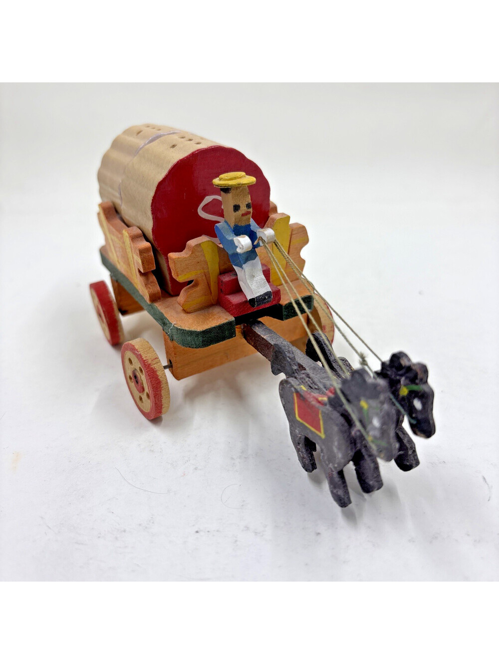 Wooden Horse Drawn Carriage Cargo Cart Salt And Pepper Shakers Made In Japan